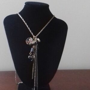 Long flower accent necklace